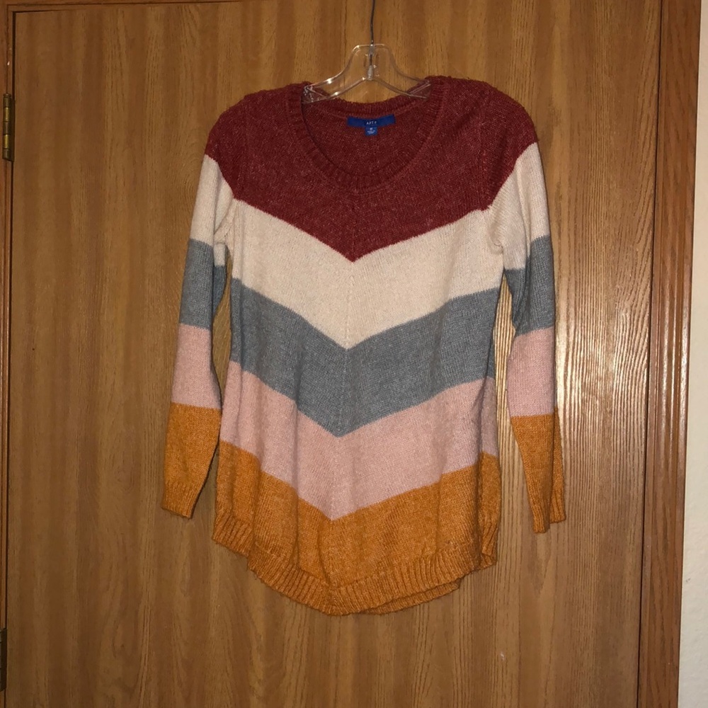 Apt 9 striped v front sweater